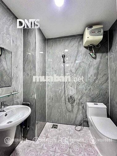 Cho Thuê Phòng Full Nội Thất - Ban Công - Ngay Bờ Kè Hoàng Sa Quận 1