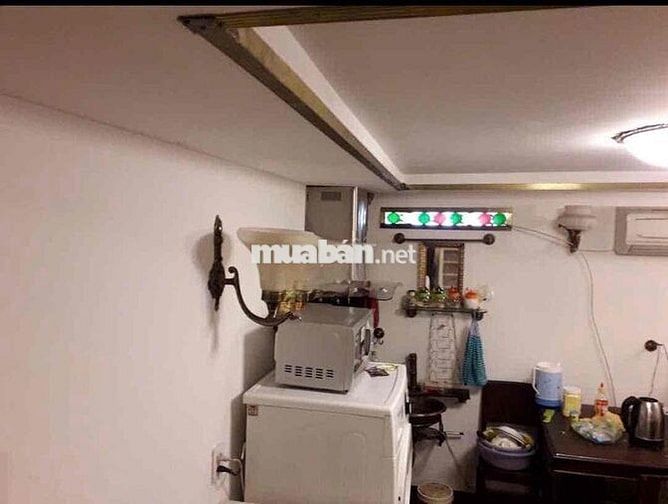 Nhà-NC-2PN-2WC-Gia-7,9tr-TL-Nguyễn Du. Quận 1