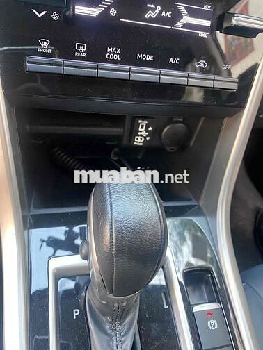 Mitsubishi Xpander Premium 2025 11200 km Trắng