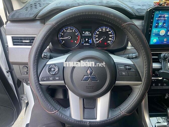 Mitsubishi Xpander Premium 2025 11200 km Trắng