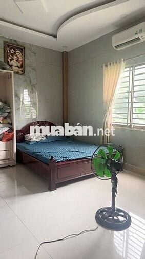 NHỈNH 4 TỶ + NHÀ 3 TẦNG 4PN HXH QUAY ĐẦU ĐƯỜNG SỐ 8 LINH XUÂN  HCM