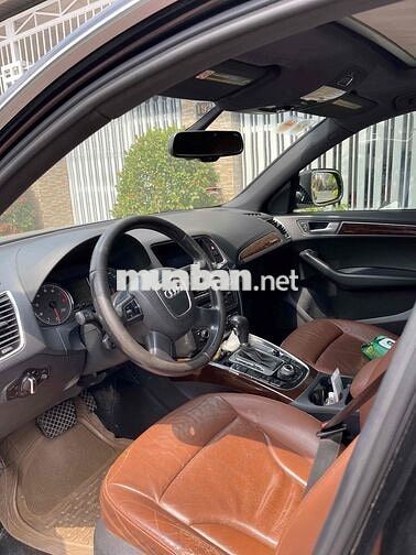Audi Q5 màu Đen