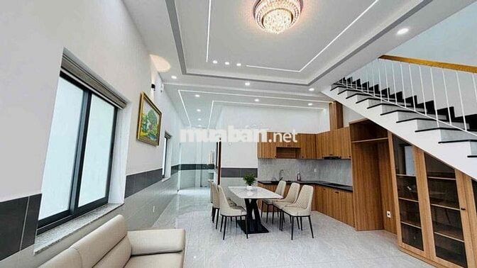 BIỆT THỰ NGANG 7M 2 LẦU SÁT CHỢ BÙI MÔN - LÊ THỊ HÀ