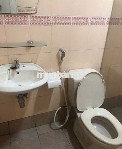 Chính chủ cho thuê CHDV Full Nội Thất Ngay Đường Lê Thị Riêng, Quận 1