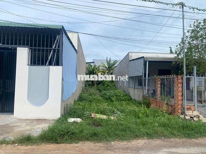 Bán gấp đất ngay Khu Công Nghiệp A,A1