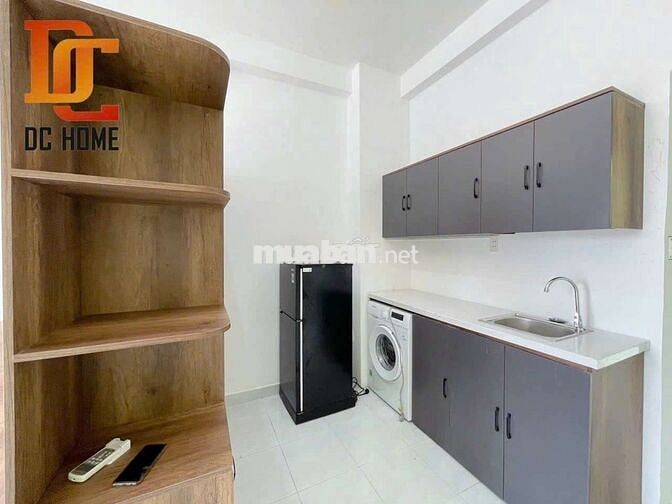 CĂN HỘ STUDIO  BAN CÔNG SIÊU RỘNG 35M2 TẠI TRẦN DOÃN KHANH - QUẬN 1