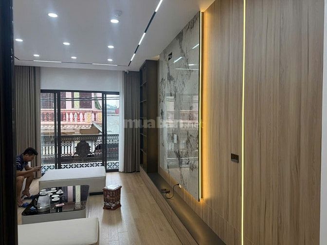 Chính chủ bán nhà xây mới mặt ngõ 254 đường Tam Trinh, ô tô vào nhà,
