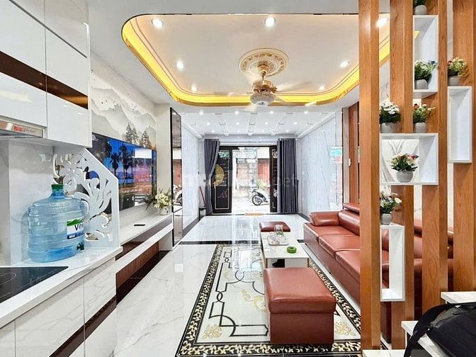 HỐT VỀ NGAY NHÀ HXH TRẦN QUANG DIỆU PHƯỜNG NHIÊU LỘC QUẬN 3 1T4L SHR