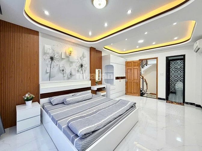 HỐT VỀ NGAY NHÀ HXH TRẦN QUANG DIỆU PHƯỜNG NHIÊU LỘC QUẬN 3 1T4L SHR