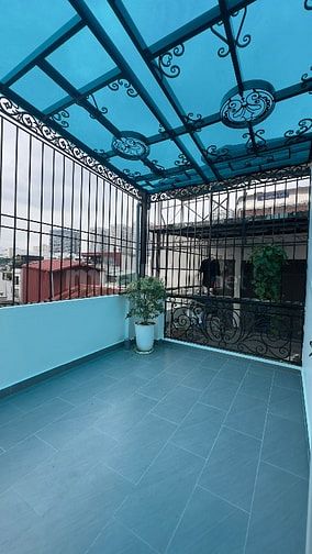 Nhà Lô góc đầu phố 139 Tam Trinh-Cầu Mai Động. MB40m2*5T Thang Máy. 