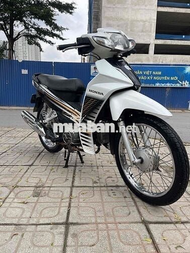 Honda Wave Blade màu Trắng
