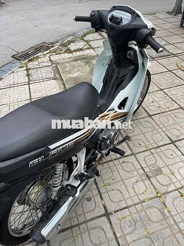 Honda Wave Blade màu Trắng