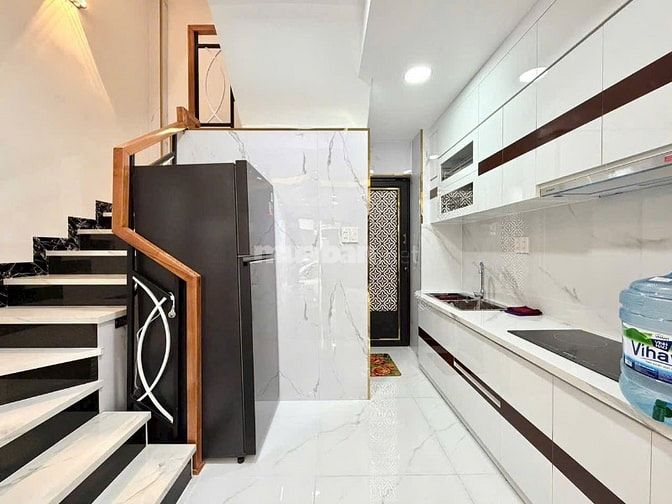 HỐT VỀ NGAY NHÀ HXH TRẦN QUANG DIỆU PHƯỜNG NHIÊU LỘC QUẬN 3 1T4L SHR