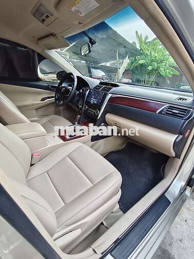 Toyota Camry 2013 2.0 Vàng cát