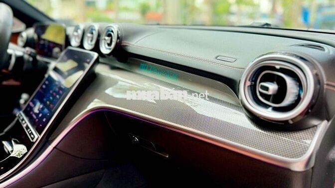 Mercedes-Benz C300 AMG 2021 Trắng
