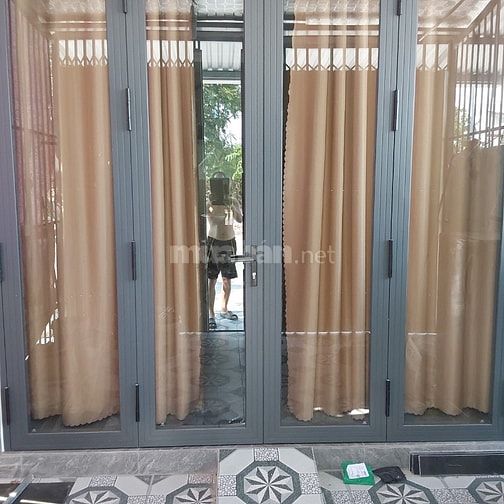 Cho thuê nhà mặt đường 33 nhánh n3a visip 2a Bình Dương 