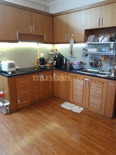 Bàu Cát 2  căn hộ 3 phòng ngủ,có nội thất giá 12tr