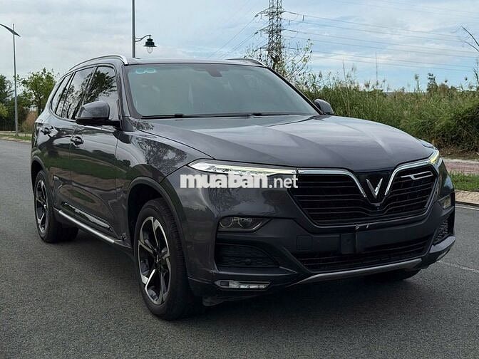 VinFast Lux SA 2.0 2022 Xám 52.000 km-XE SIÊU ĐẸP