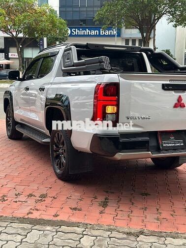 MITSUBISHI TRITON ATHLETE 2 CẦU – MODEL MỚI NHẤT