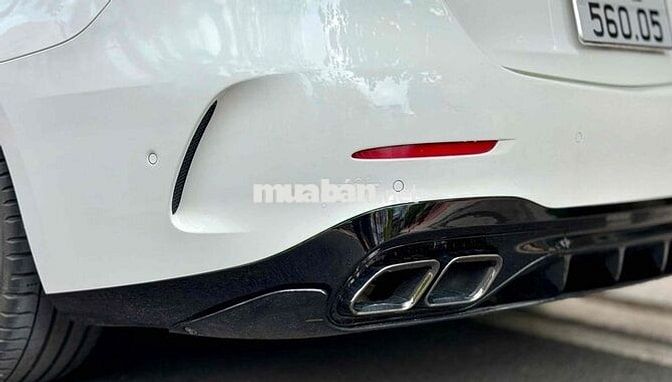 Mercedes-Benz C300 AMG 2021 Trắng