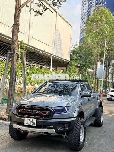 Ford Raptor 2021 Xám