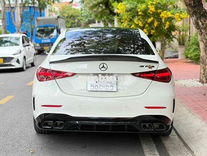 Mercedes-Benz C300 AMG 2021 Trắng