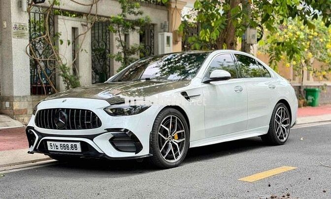Mercedes-Benz C300 AMG 2021 Trắng