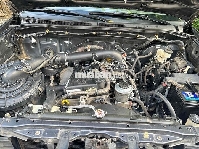 Toyota Fortuner 2010 Xám