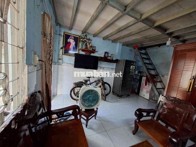 Bán nhà SHR . trường chính. pVH . quận 12