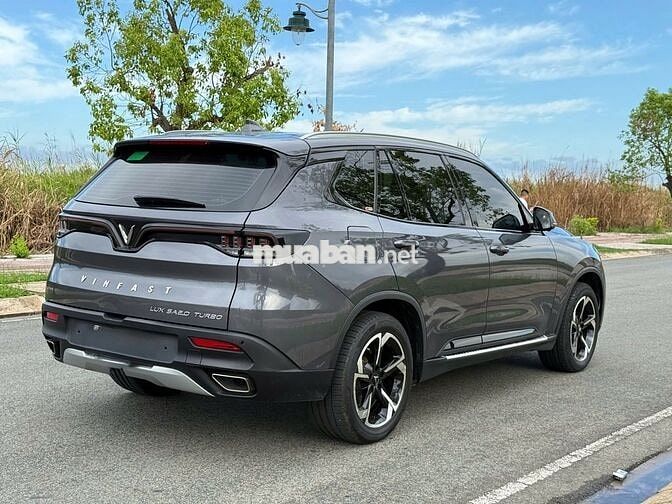 VinFast Lux SA 2.0 2022 Xám 52.000 km-XE SIÊU ĐẸP