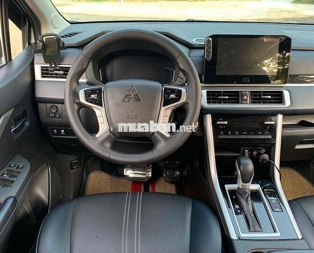 Mitsubishi Xpander Cross 2024 Trắng