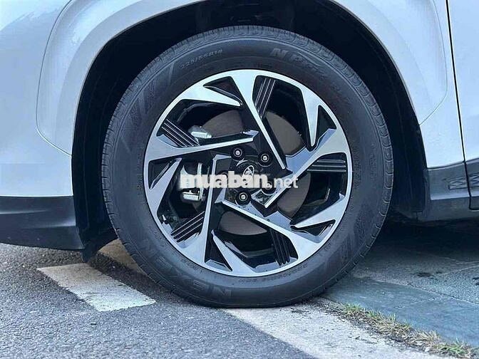 Hyundai Custin 2.0Turbo Odo 30.139 km Đk 2/2024