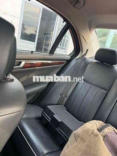 Mercedes-Benz C250 Đen