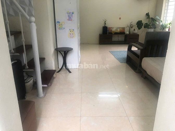 CHO THUÊ NHÀ 2 TẦNG NGÕ VĂN CHƯƠNG 2, DT 80 M2, 8 TRIỆU