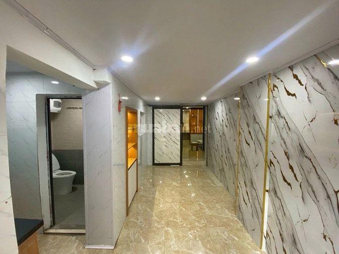 Bán nhà tập thể tầng 1 phố 8-3- Bạch Mai- Hà Nội