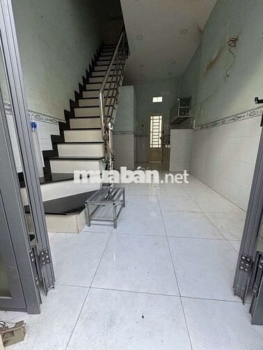 BÀN NHÀ TRUNG TÂM Q6 BÌNH TIÊN MINH PHỤNG , 20M2 HẺM 3M , DÒNG TIỀN 6