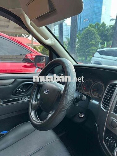 Ford Escape 2013 Đen