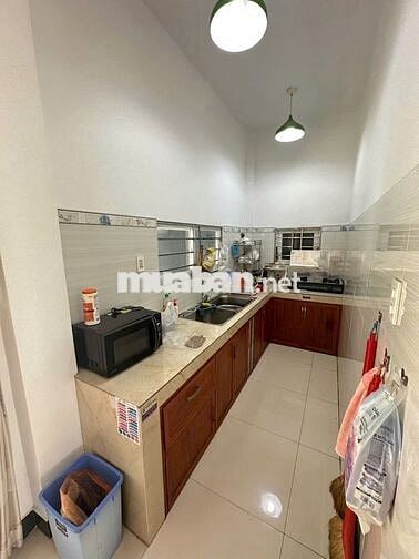 Nhà BIỆT THỰ mới xây mới đẹp, 8m x 15m, 4PN, 4WC, hẻm 6m Lý Chiêu Hoàg