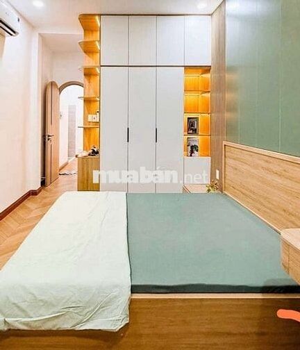 Võ Văn Tần - 4tầng - nhỉnh 4tỷ 