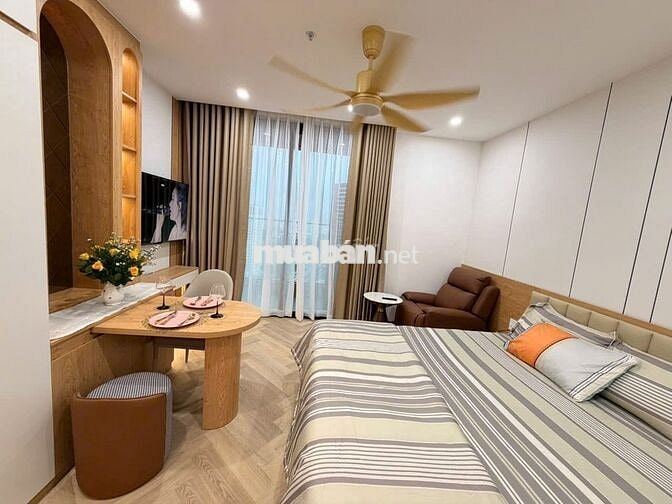 Bán căn hộ chung cư  Sun Cosmo Residence, giá ưu đãi chỉ 3,98 tỷ, 35m2