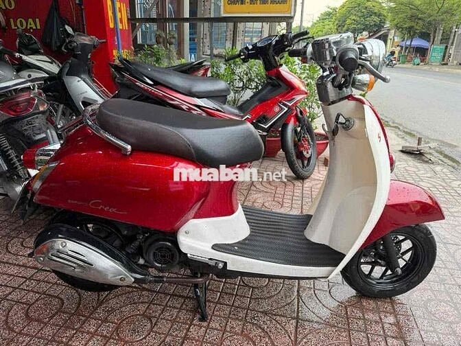 Vespa GTDD 50cc màu Cam