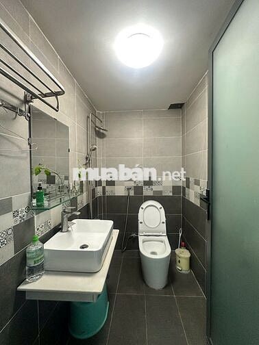 Nhà 6x18m, 4 tầng, KDC Him Lam, P.7, Q.8