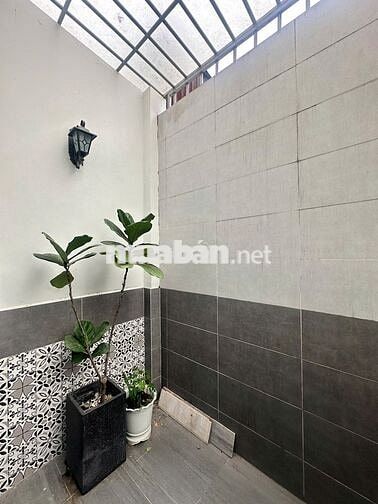 Nhà 6x18m, 4 tầng, KDC Him Lam, P.7, Q.8