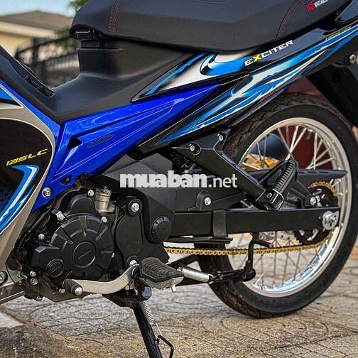 Yamaha Exciter xuống áo Bạc Xanh