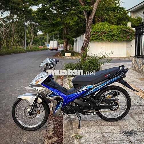 Yamaha Exciter xuống áo Bạc Xanh