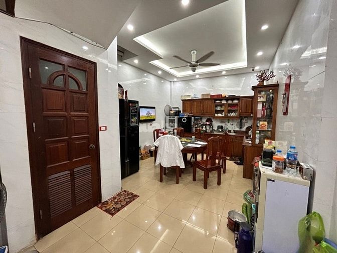 Bán Nhà riêng tại Giải Phóng, Phường Hoàng Mai 11,7tỷ 55m2 giá tốt