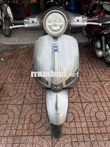 Vespa GTDD 50cc màu Cam