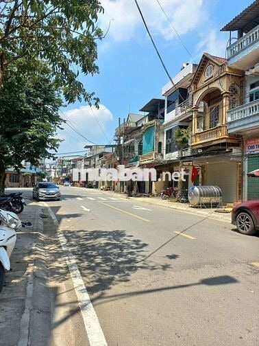 CHO THUÊ NHÀ MẶT PHỐ 2 TẦNG MẶT TIỀN 7M TẠI TRUNG TÂM YÊN BÁI