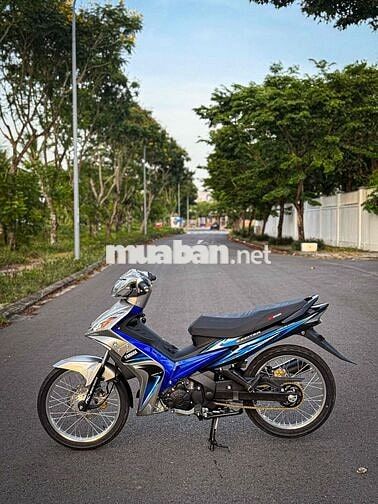 Yamaha Exciter xuống áo Bạc Xanh