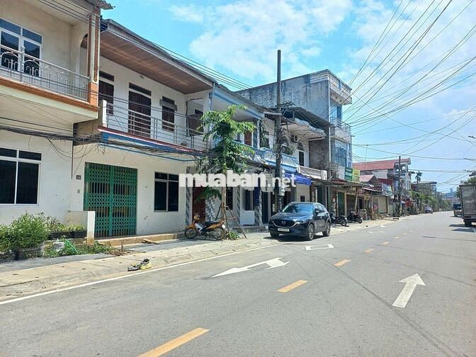 CHO THUÊ NHÀ MẶT PHỐ 2 TẦNG MẶT TIỀN 7M TẠI TRUNG TÂM YÊN BÁI